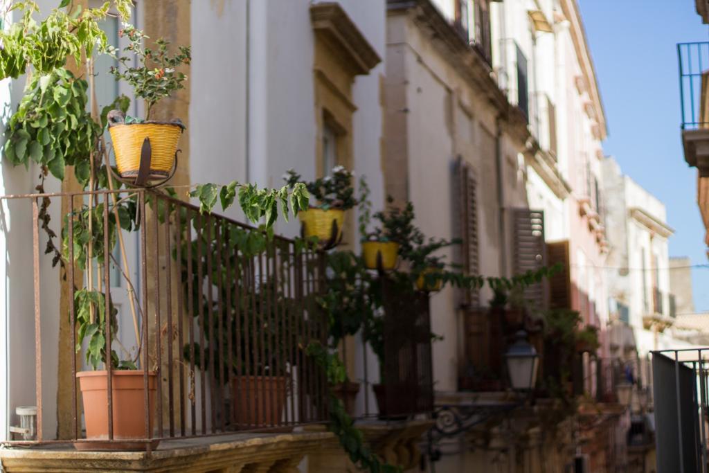 Alla Giudecca Syracuse Luaran gambar
